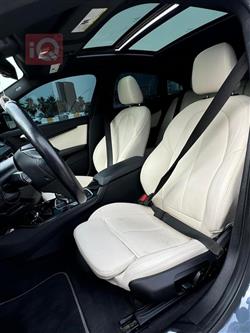 بي ام دبليو الفئة 2